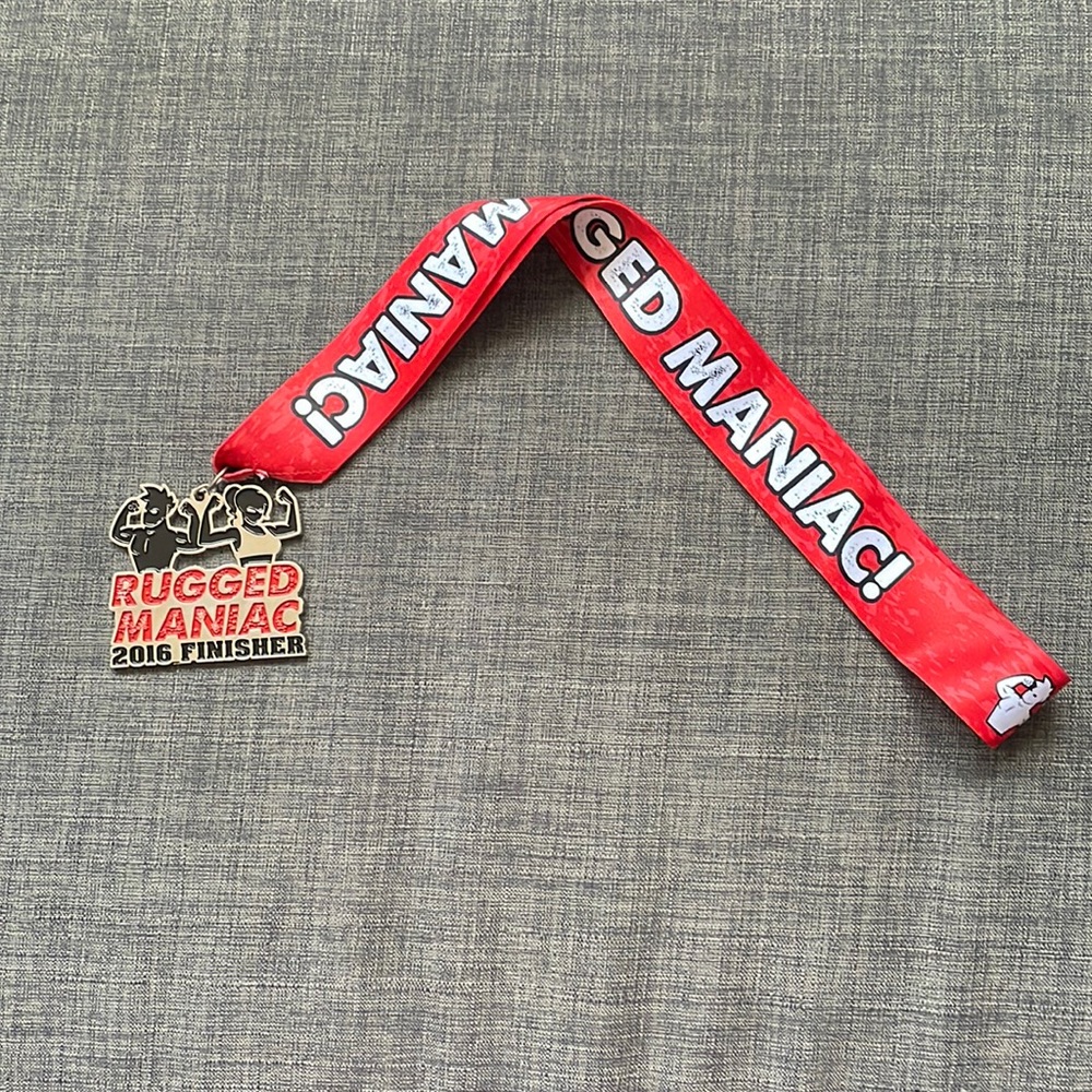 2016 Rugged Maniac finisher medal
